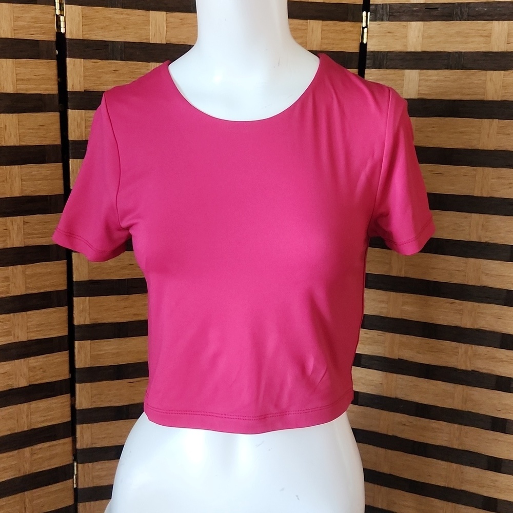 House of Harlow Spandex double lined top
